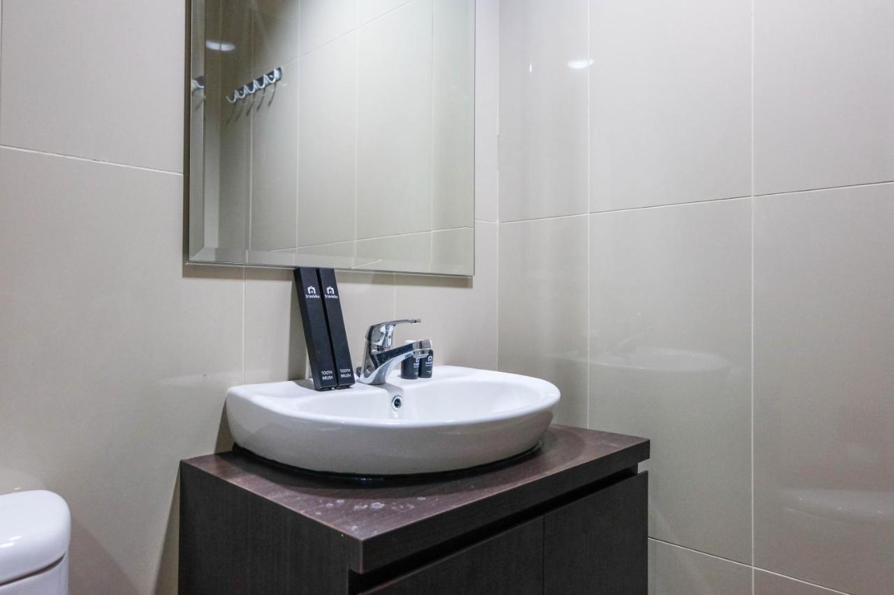 Elegant 2Br Apartment At M-Town Signature Near Shopping Mall By Travelio Тангеранг Екстер'єр фото